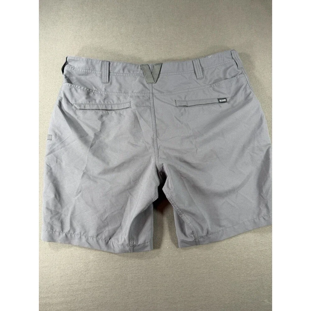 5.11 Tactical Shorts Mens Size 40 Grey Dart 10